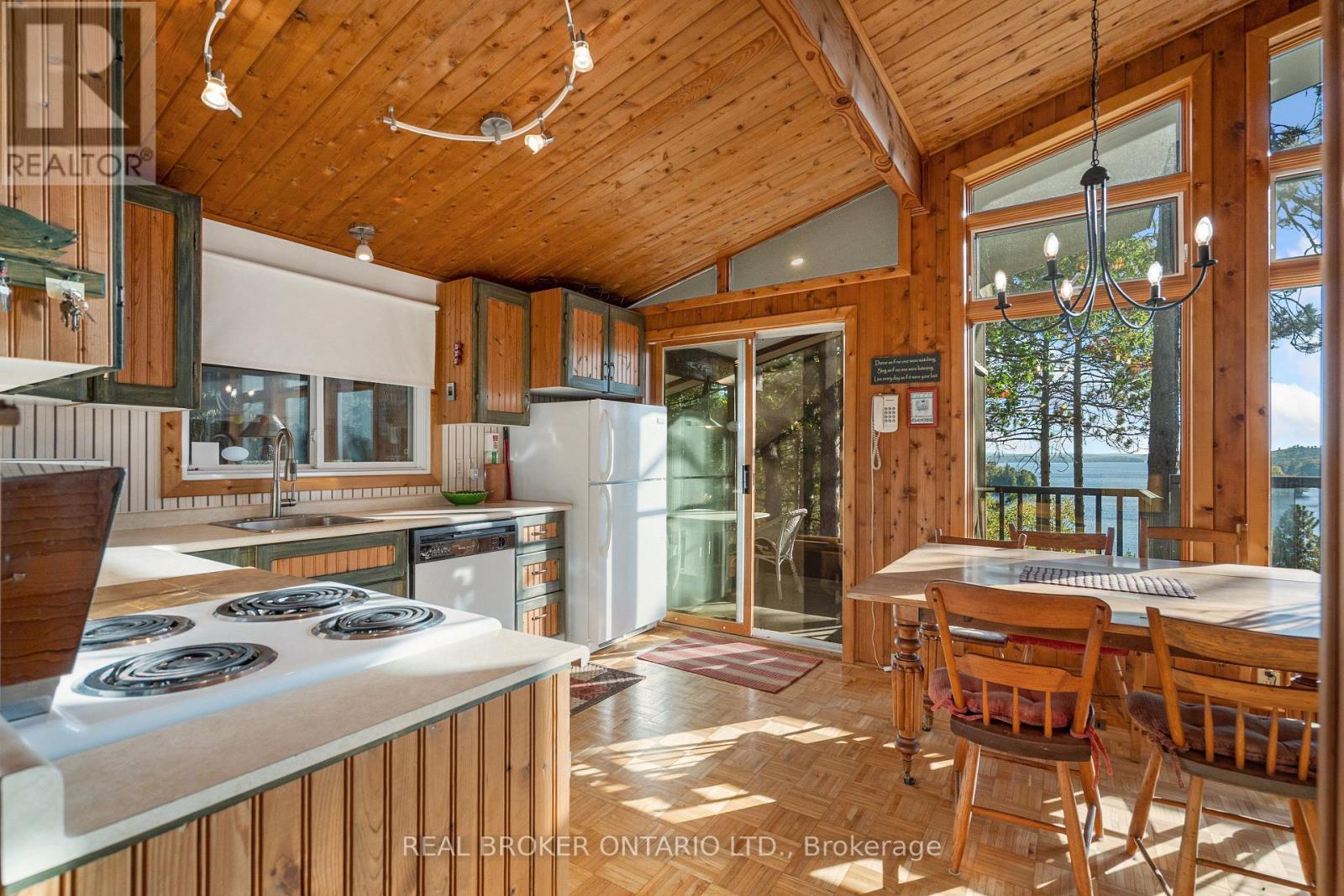 67 Birch Hill Lane, Greater Madawaska, Ontario  K0J 1H0 - Photo 12 - X12912696