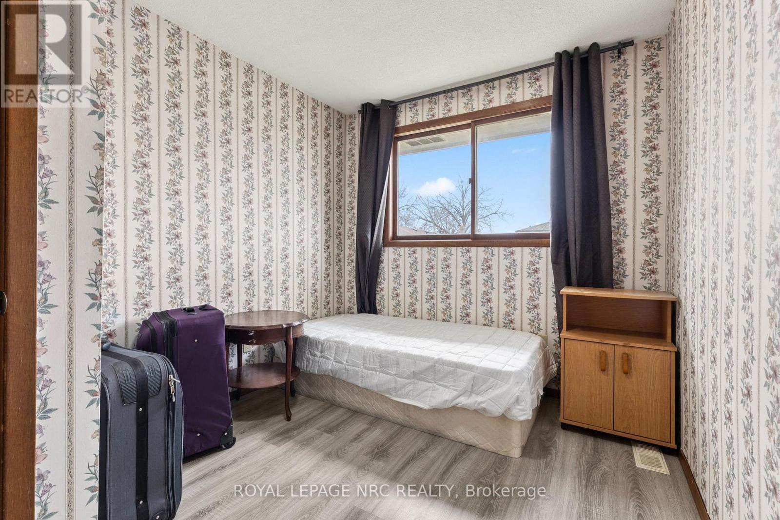 20 Canterbury Drive, St. Catharines, Ontario  L2P 3M7 - Photo 14 - X12912684