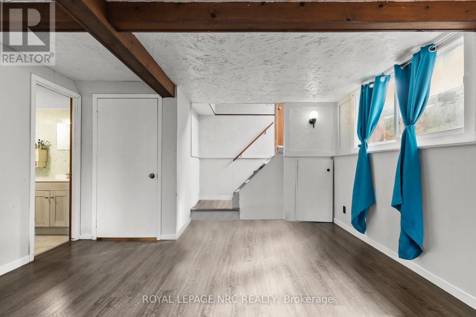 20 Canterbury Drive, St. Catharines, Ontario  L2P 3M7 - Photo 16 - X12912684