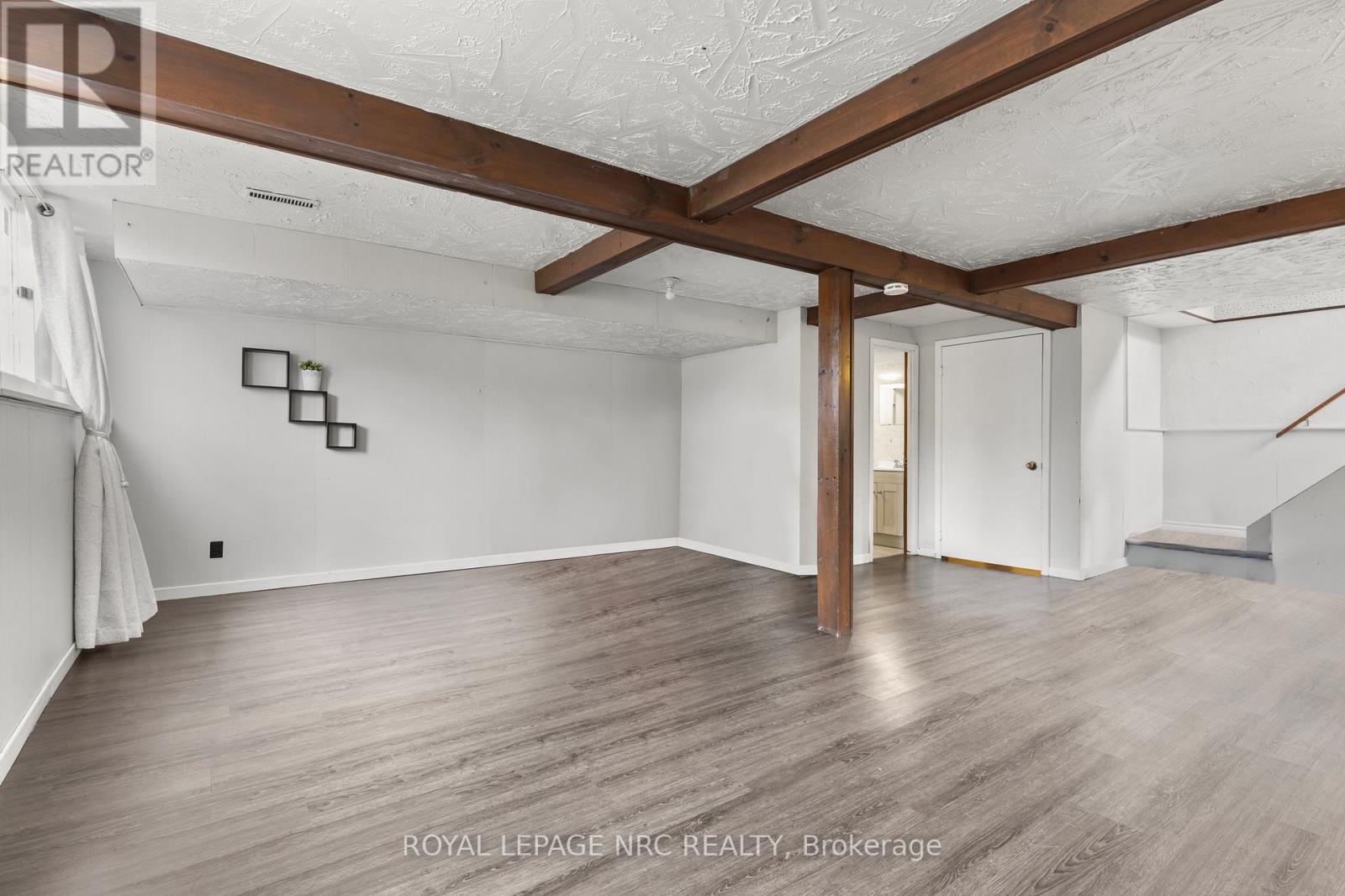 20 Canterbury Drive, St. Catharines, Ontario  L2P 3M7 - Photo 18 - X12912684