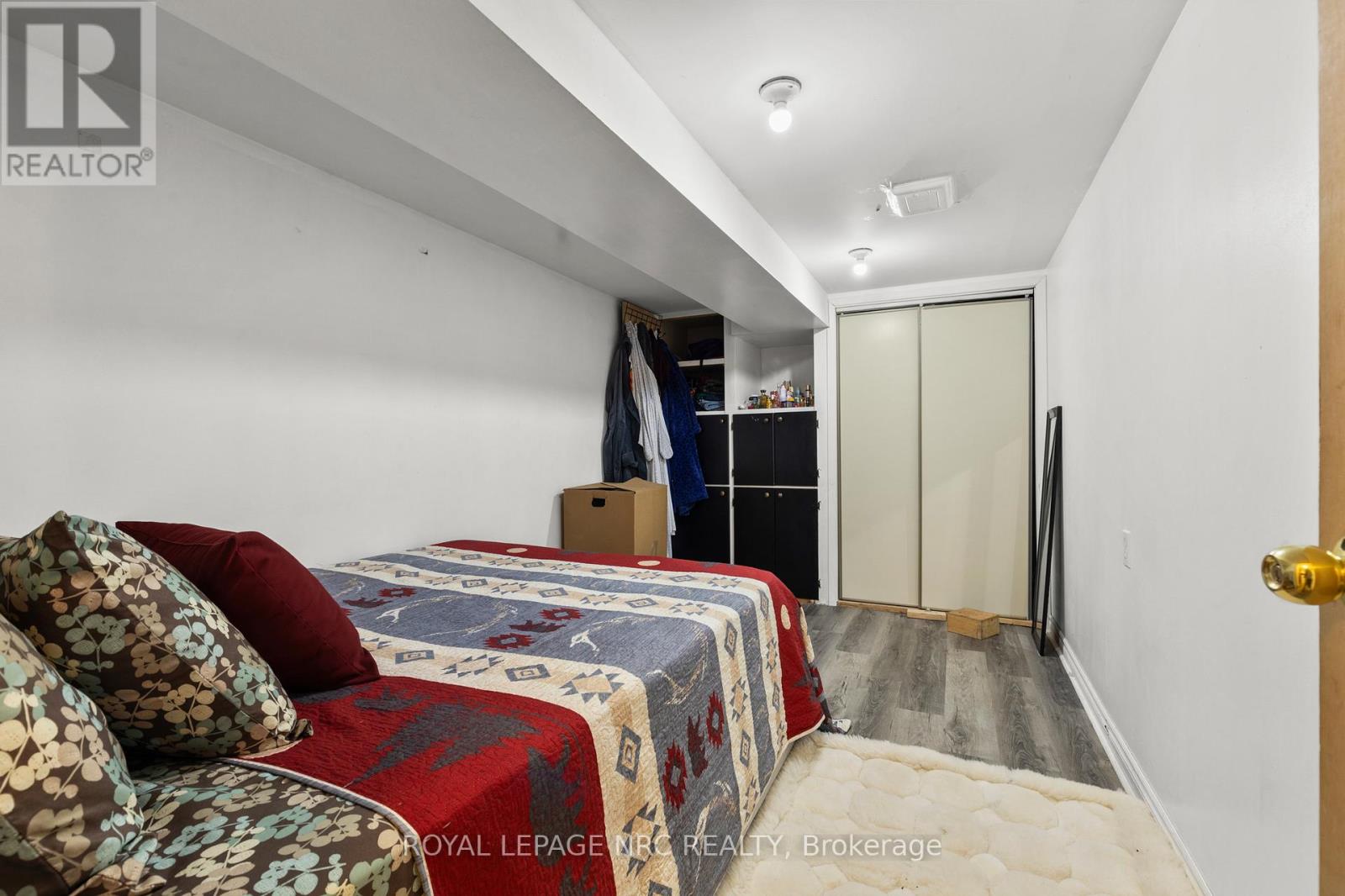 20 Canterbury Drive, St. Catharines, Ontario  L2P 3M7 - Photo 21 - X12912684