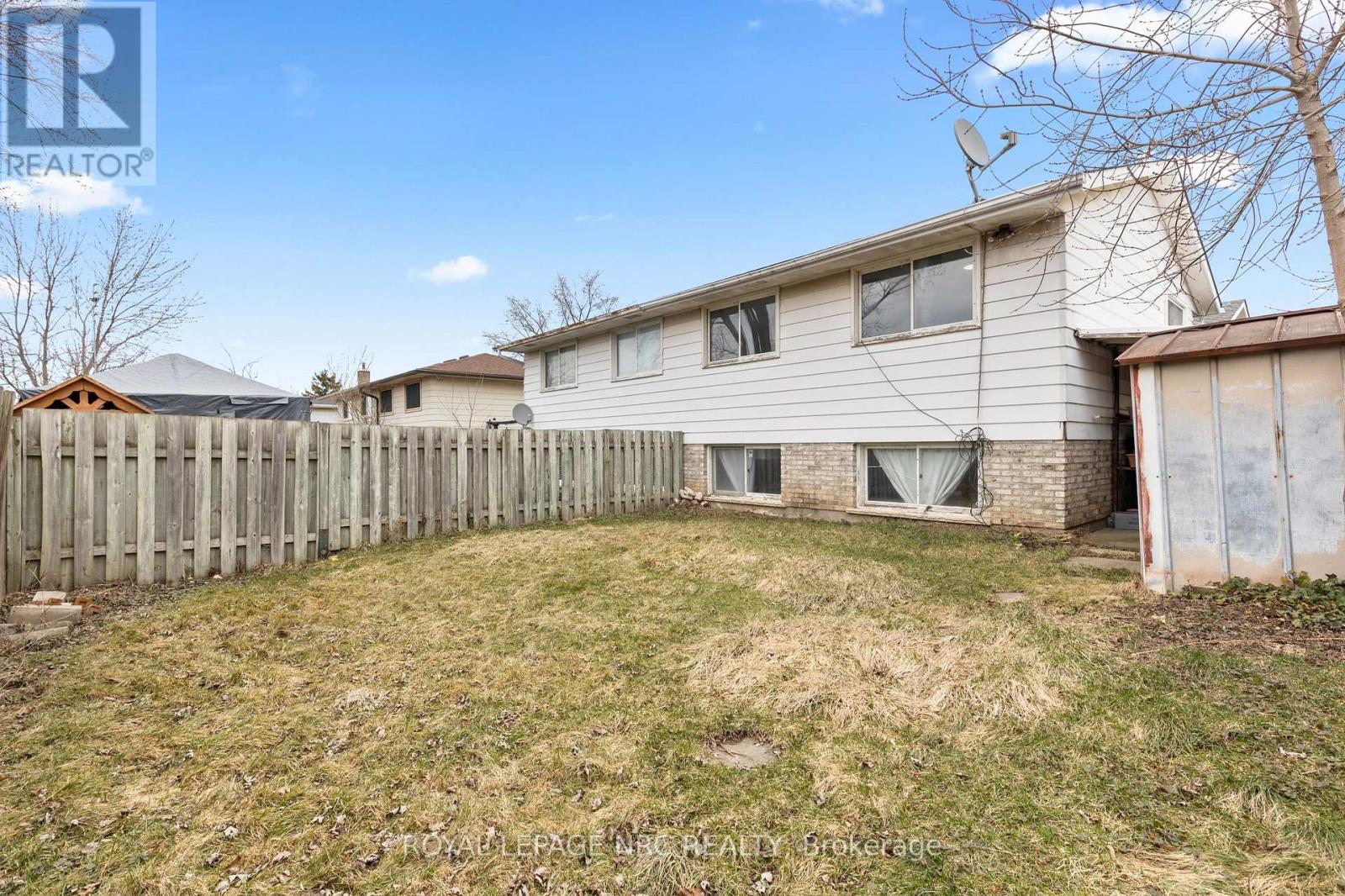 20 Canterbury Drive, St. Catharines, Ontario  L2P 3M7 - Photo 23 - X12912684