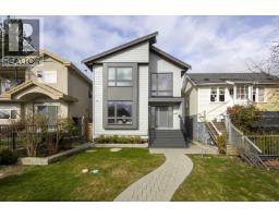 7 N HOWARD AVENUE, Burnaby, British Columbia