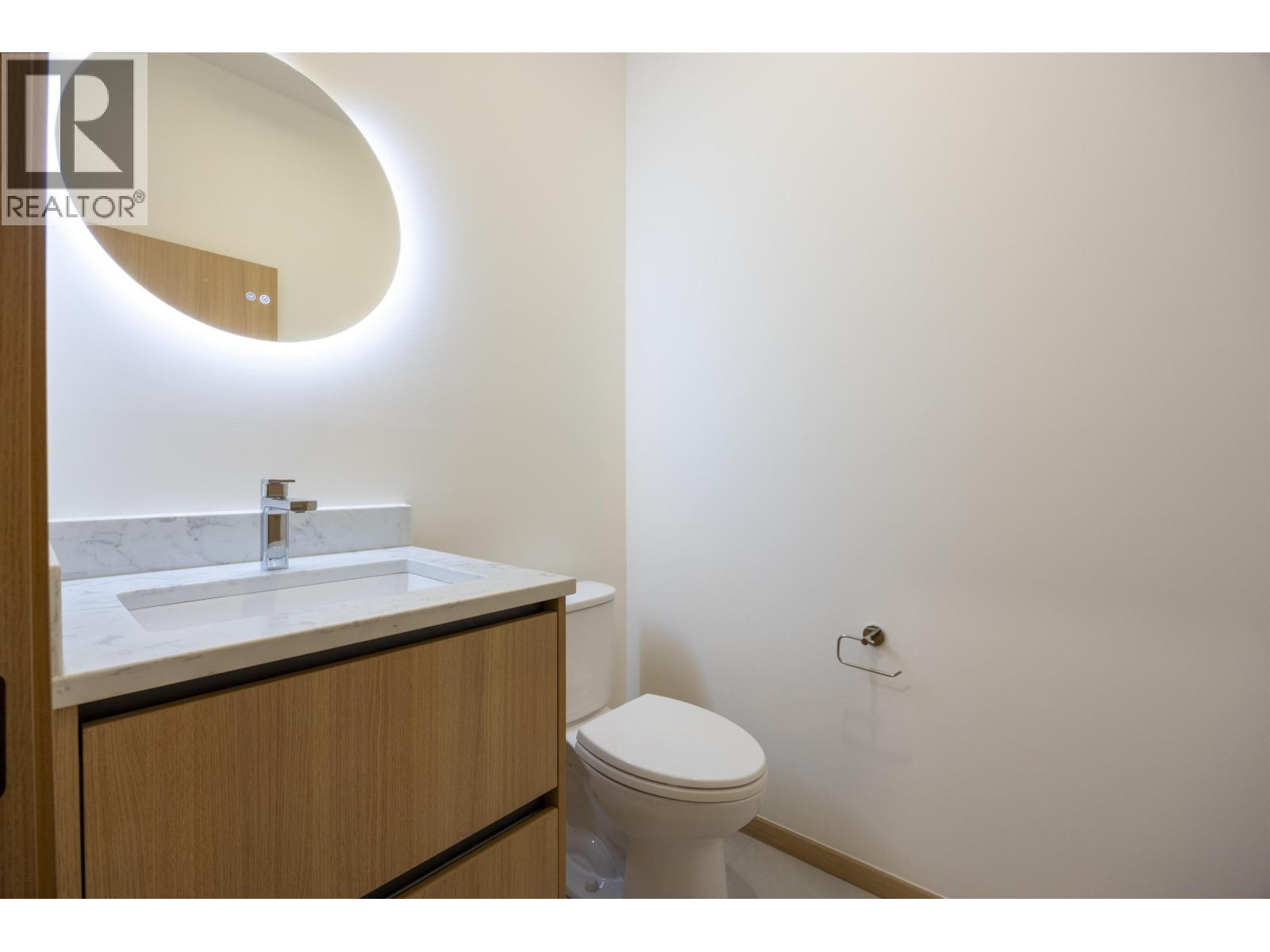 7 N Howard Avenue, Burnaby, British Columbia  V5B 1J6 - Photo 30 - R3102452