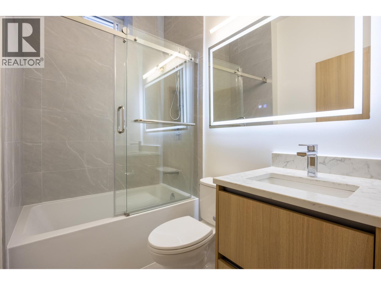 7 N Howard Avenue, Burnaby, British Columbia  V5B 1J6 - Photo 35 - R3102452