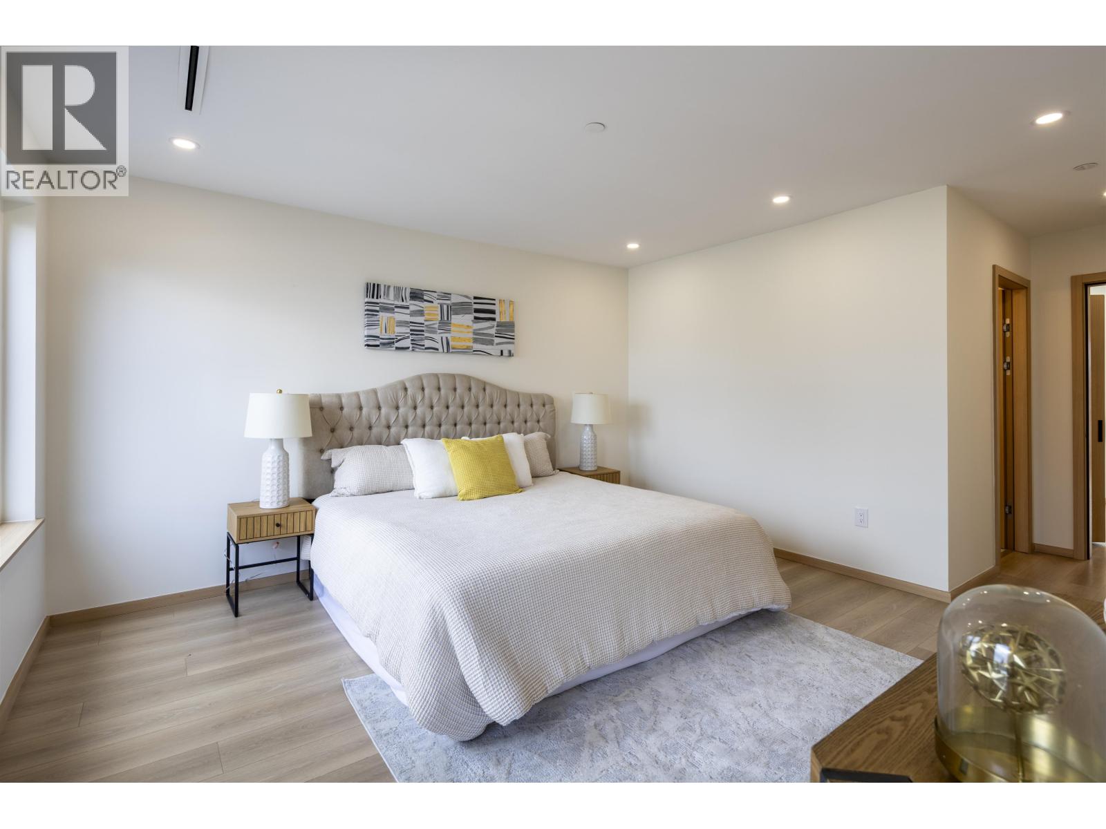 7 N Howard Avenue, Burnaby, British Columbia  V5B 1J6 - Photo 18 - R3102452