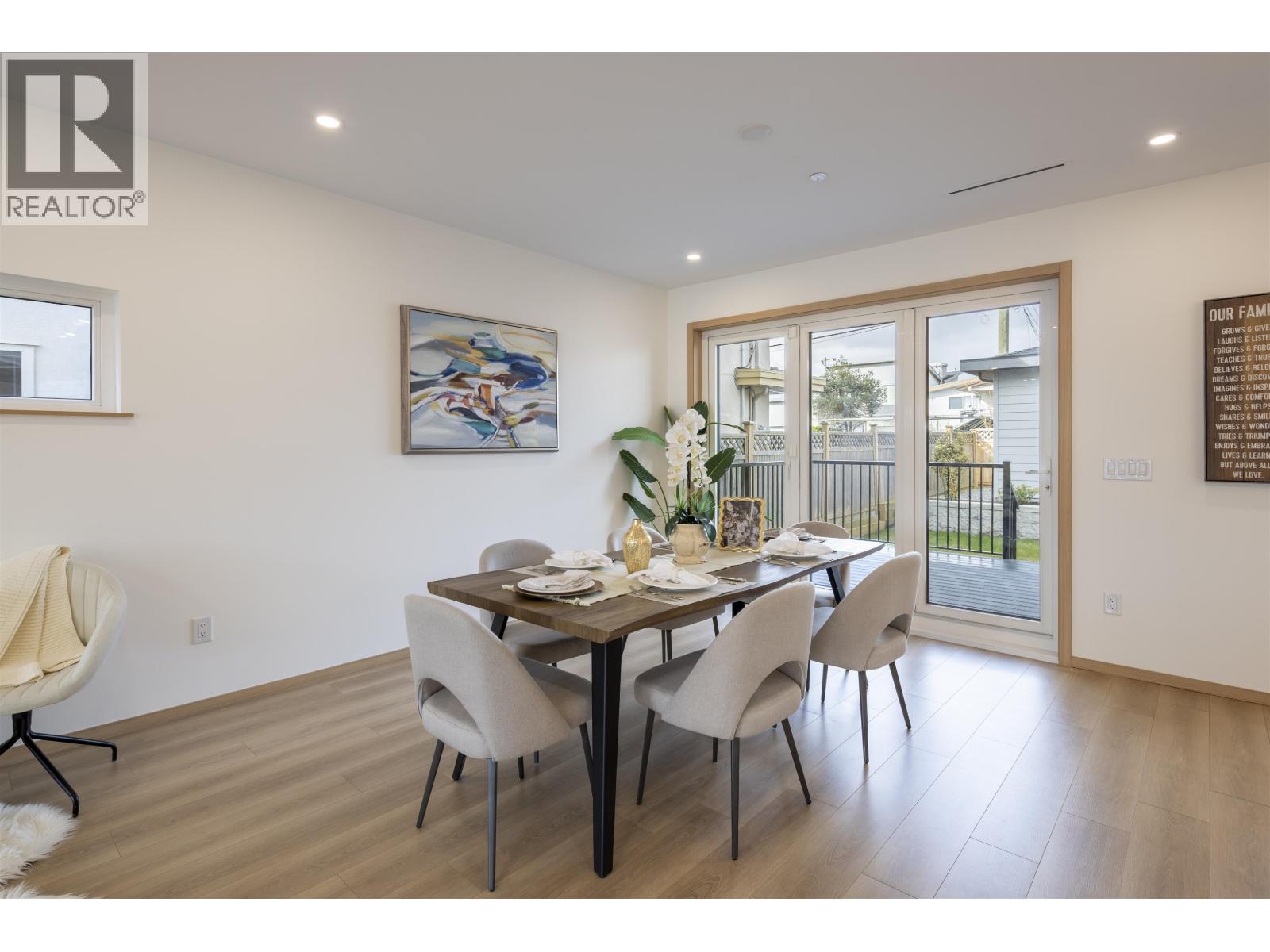 7 N Howard Avenue, Burnaby, British Columbia  V5B 1J6 - Photo 9 - R3102452