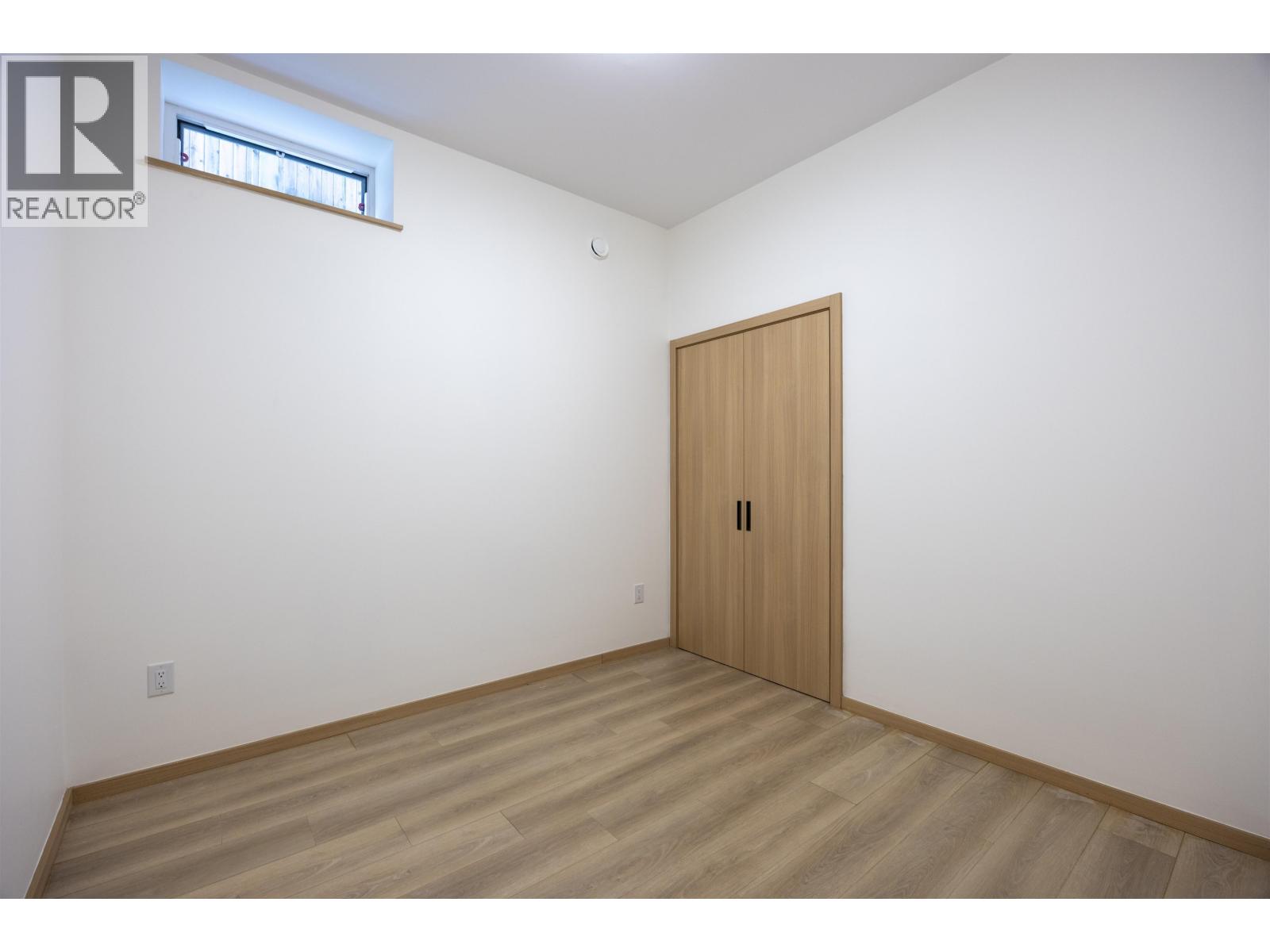 7 N Howard Avenue, Burnaby, British Columbia  V5B 1J6 - Photo 33 - R3102452