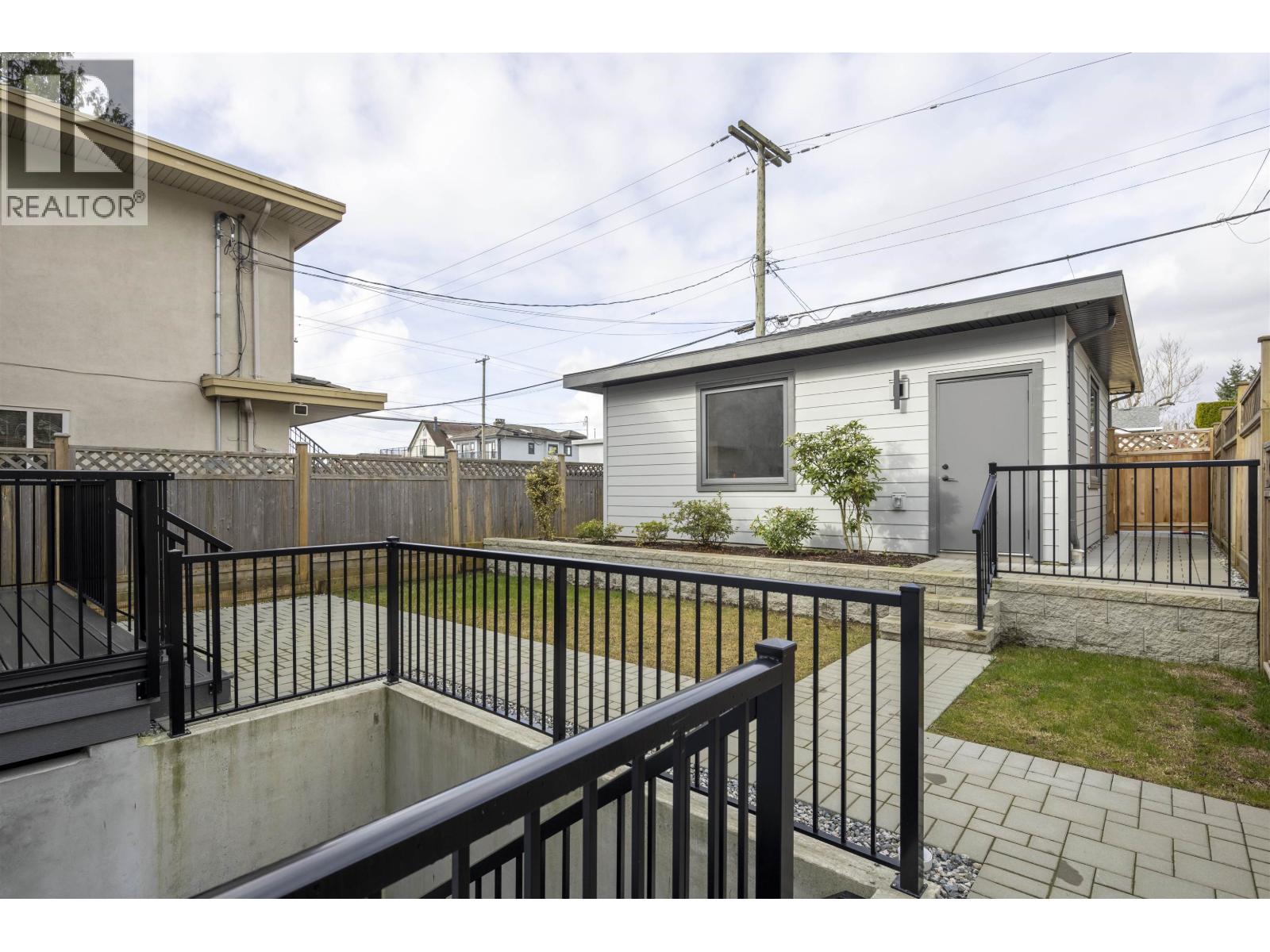 7 N Howard Avenue, Burnaby, British Columbia  V5B 1J6 - Photo 38 - R3102452