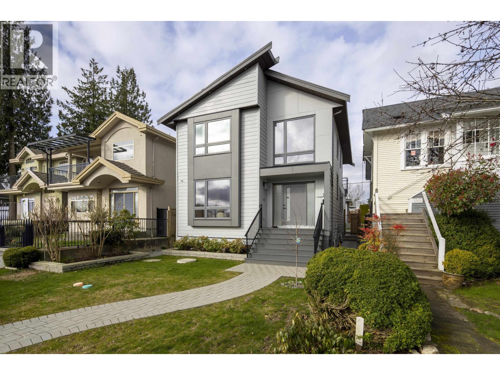 7 N Howard Avenue, Burnaby, British Columbia  V5B 1J6 - Photo 40 - R3102452