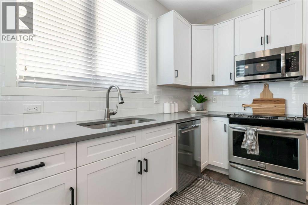 340 Kingsmere Way SE, Airdrie, Alberta  T4A 0Y2 - Photo 10 - A2279759