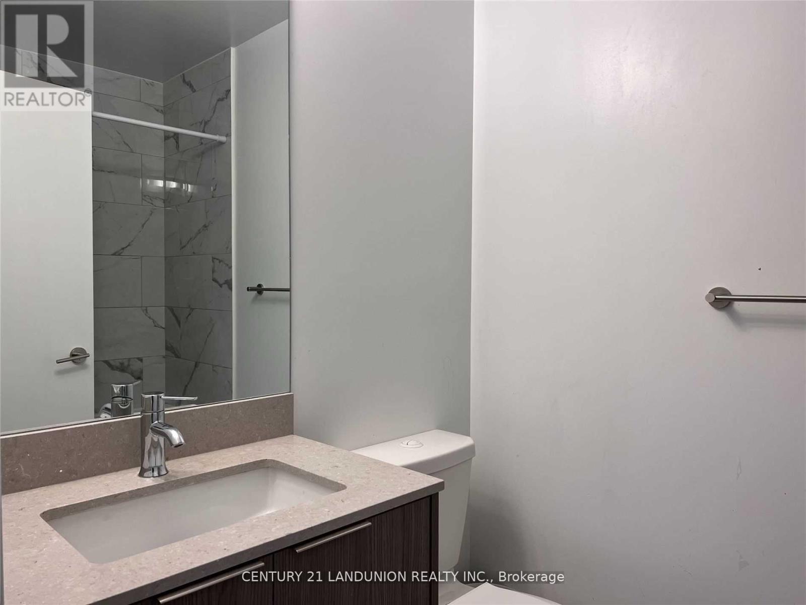 2203 - 32 Forest Manor Road, Toronto (Henry Farm), Ontario  M2J 0H4 - Photo 3 - C12912698