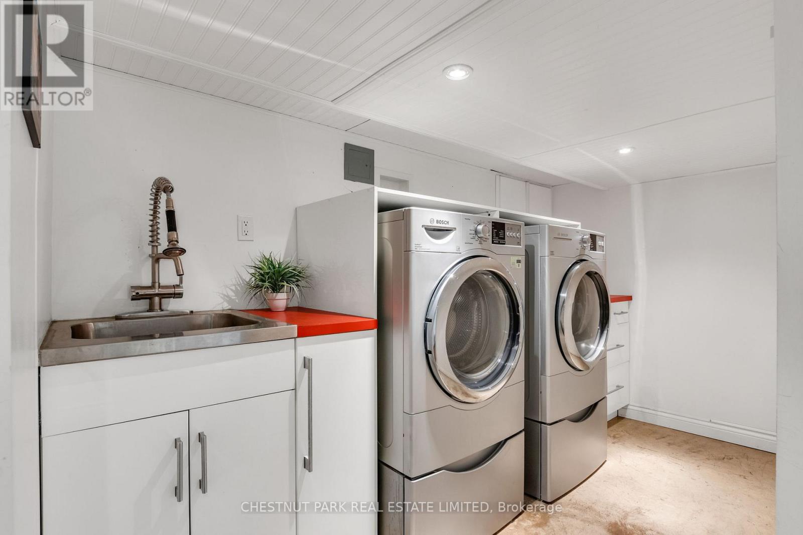 30 Coady Avenue, Toronto, Ontario  M4M 2Y8 - Photo 43 - E12912704