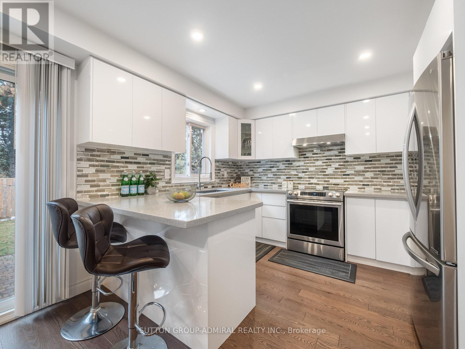 110 Conley Street, Vaughan, Ontario  L4J 2X6 - Photo 15 - N12912694