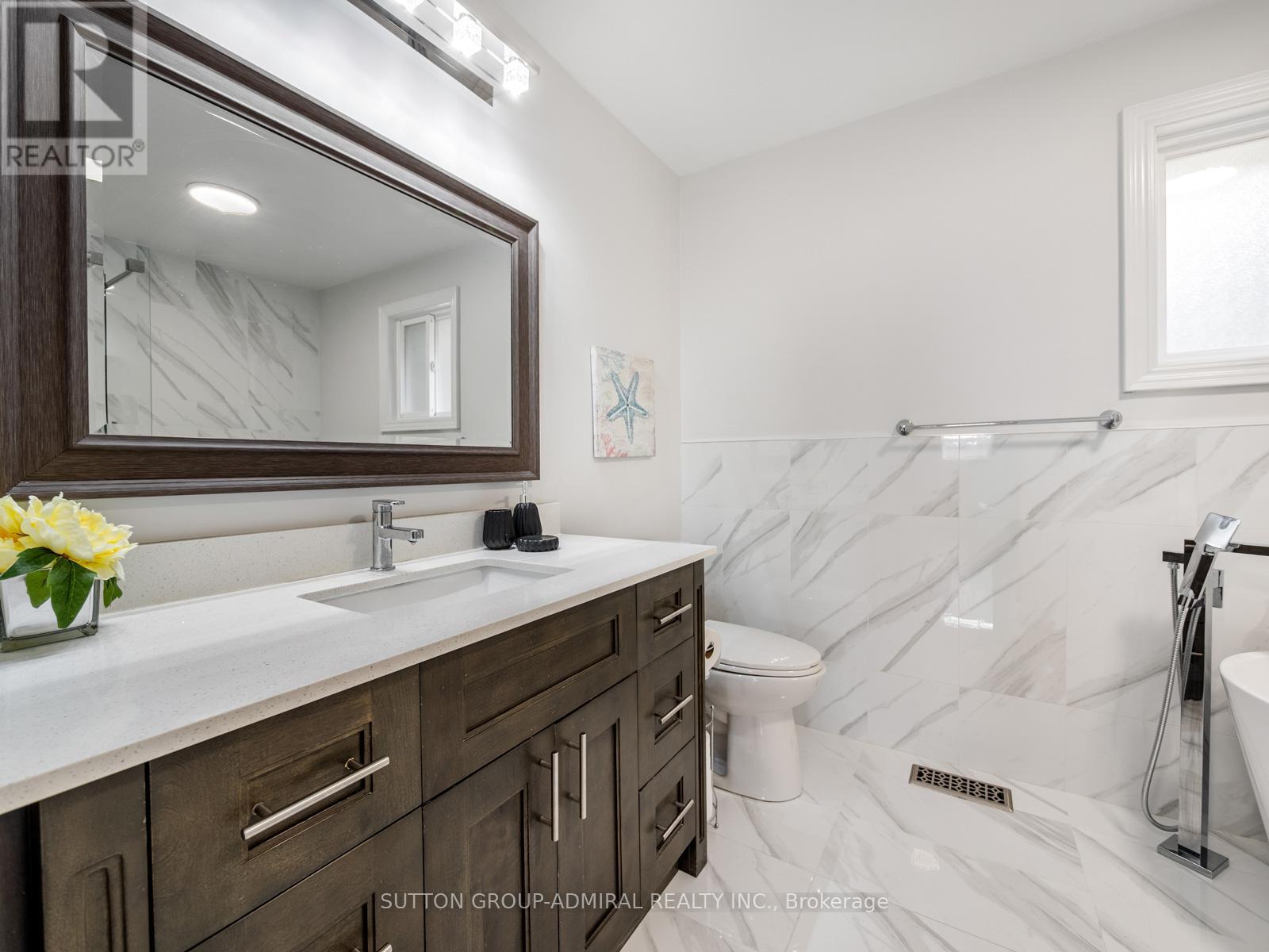 110 Conley Street, Vaughan, Ontario  L4J 2X6 - Photo 25 - N12912694