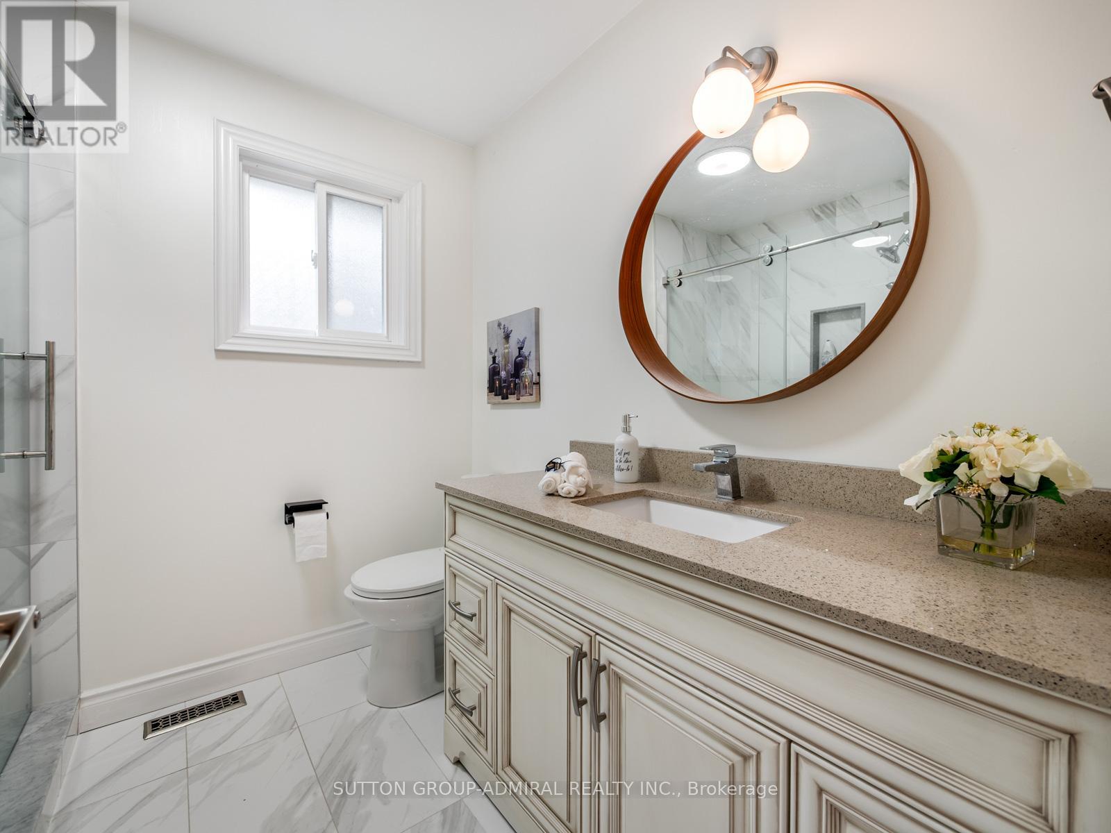 110 Conley Street, Vaughan, Ontario  L4J 2X6 - Photo 33 - N12912694