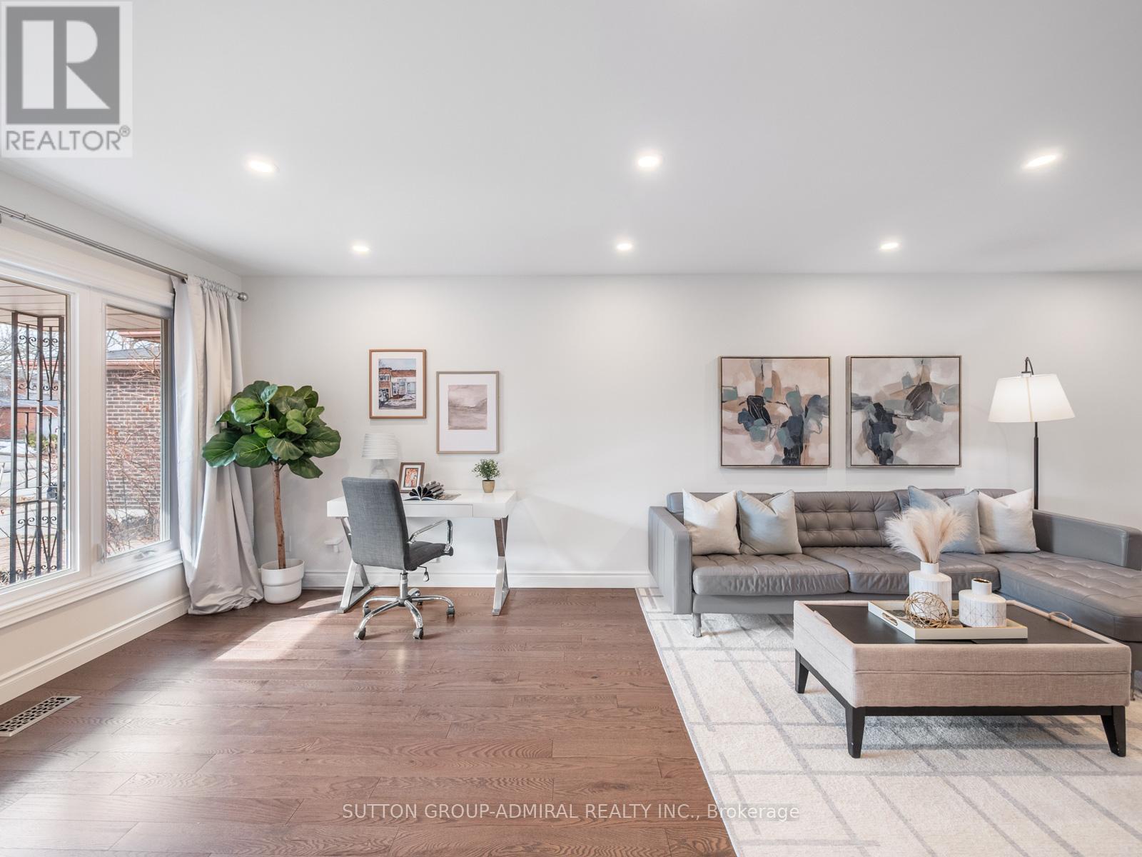 110 Conley Street, Vaughan, Ontario  L4J 2X6 - Photo 7 - N12912694