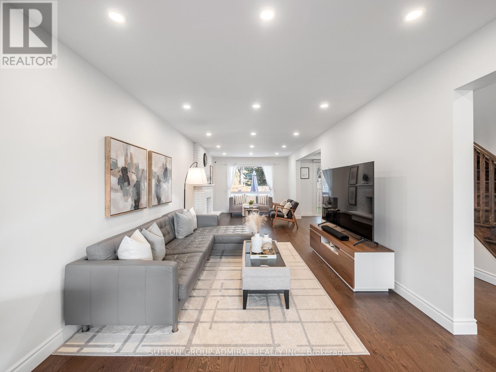 110 Conley Street, Vaughan, Ontario  L4J 2X6 - Photo 9 - N12912694