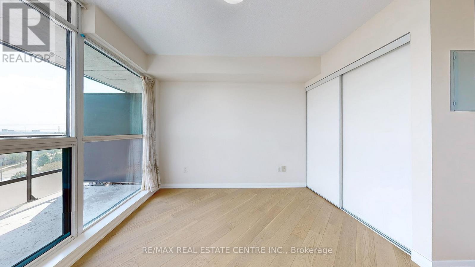 613 - 220 Forum Drive, Mississauga, Ontario  L4Z 4K1 - Photo 31 - W12912686