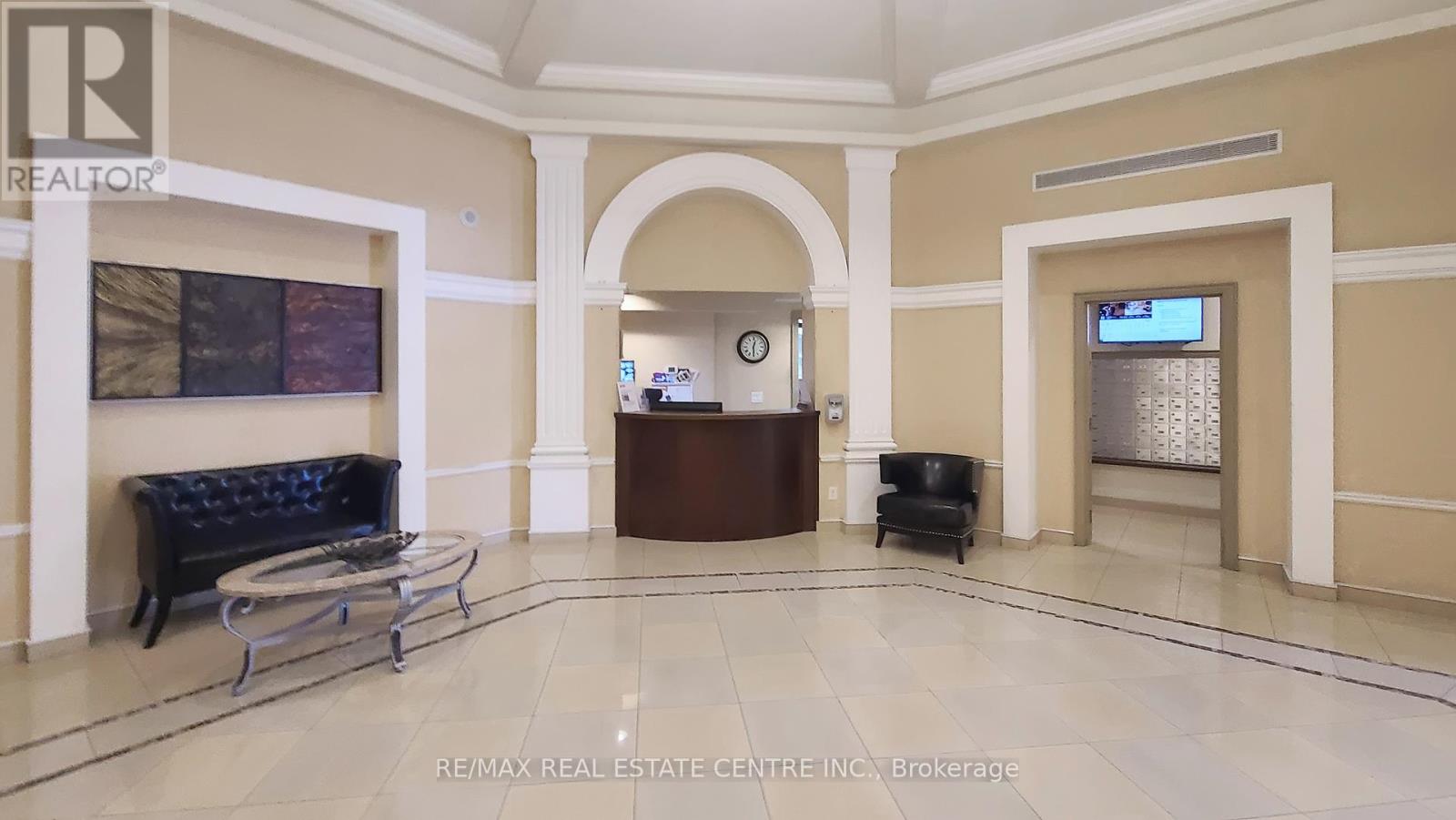 613 - 220 Forum Drive, Mississauga, Ontario  L4Z 4K1 - Photo 5 - W12912686