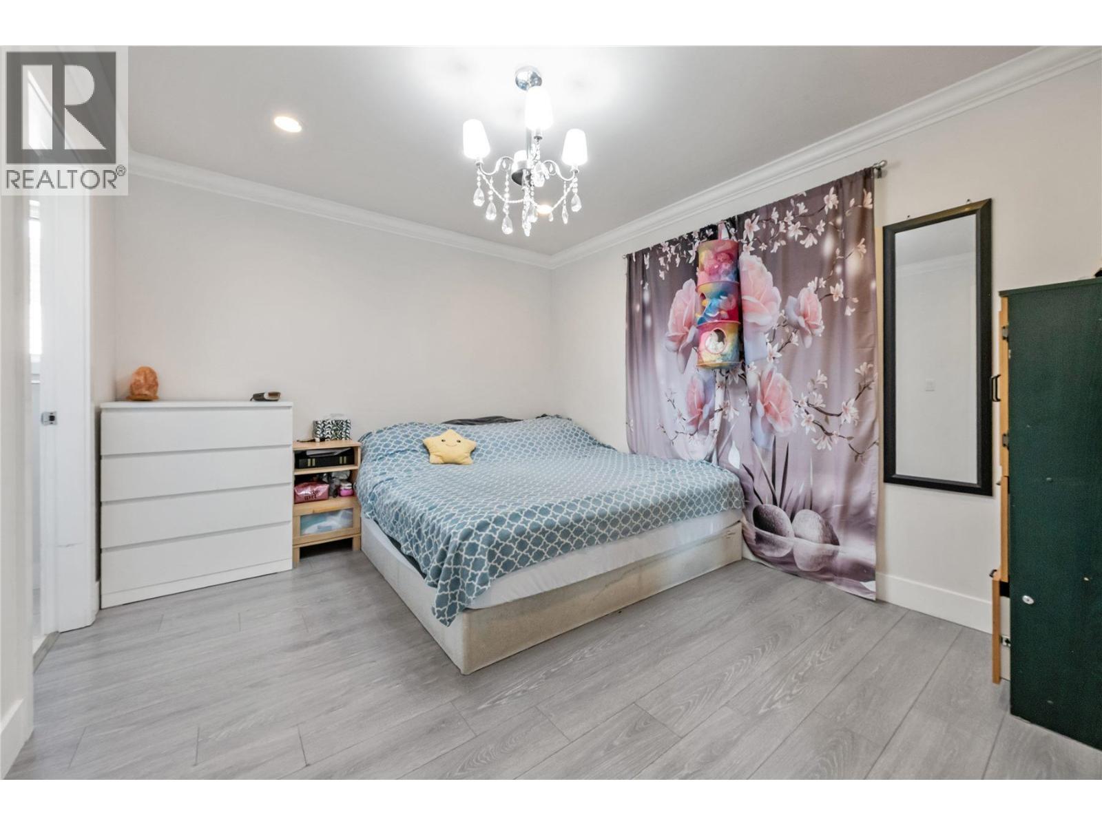 5461 Manor Street, Burnaby, British Columbia  V5G 1B6 - Photo 8 - R3072828