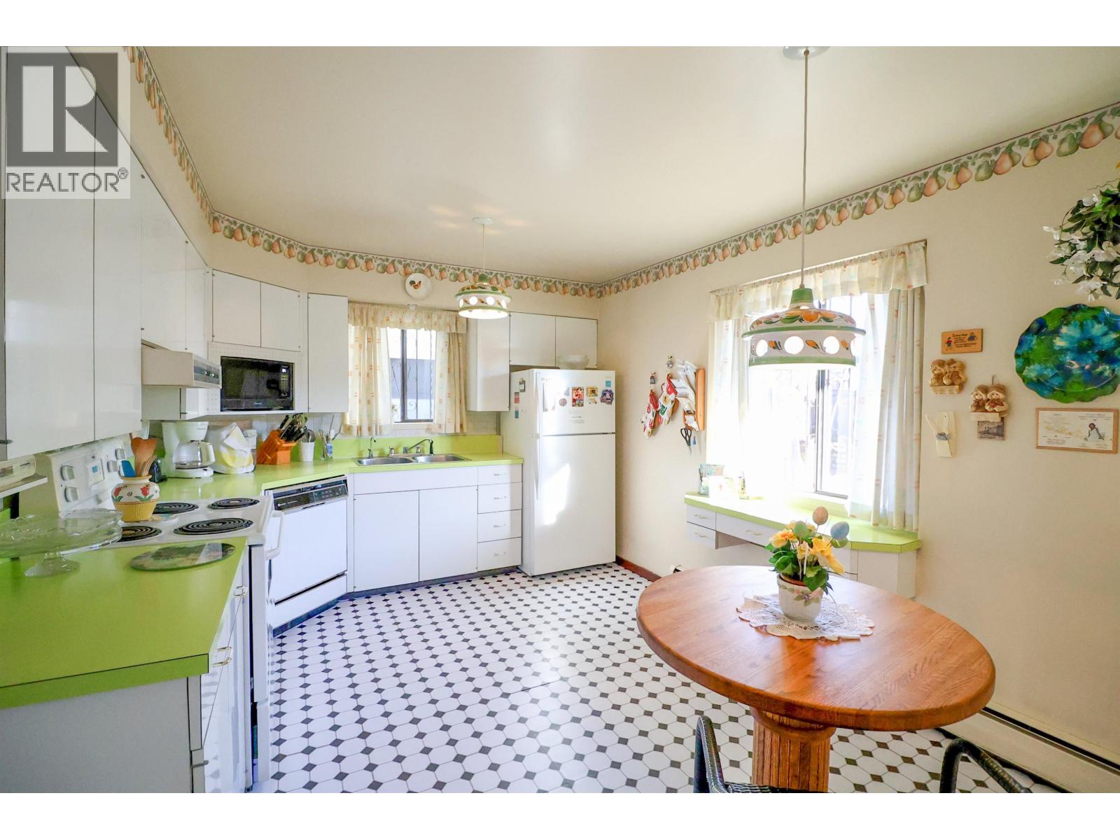 6816 Ontario Street, Vancouver, British Columbia  V5X 3B3 - Photo 9 - R3102486