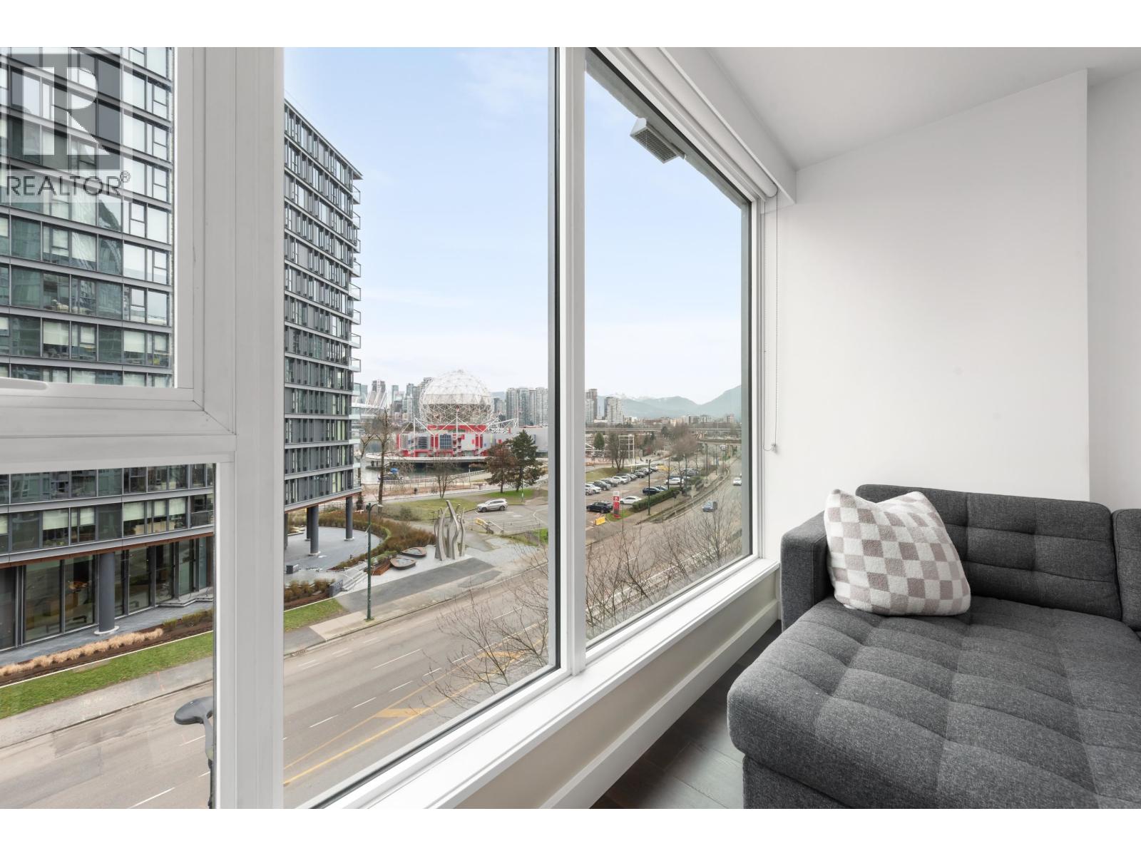 708 1618 Quebec Street, Vancouver, British Columbia  V6A 0C5 - Photo 2 - R3102808