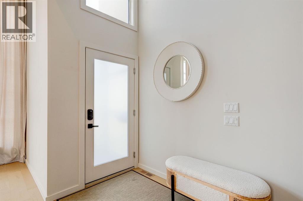 2616 17 Street Sw, Calgary, Alberta  T2T 4N1 - Photo 4 - A2294694