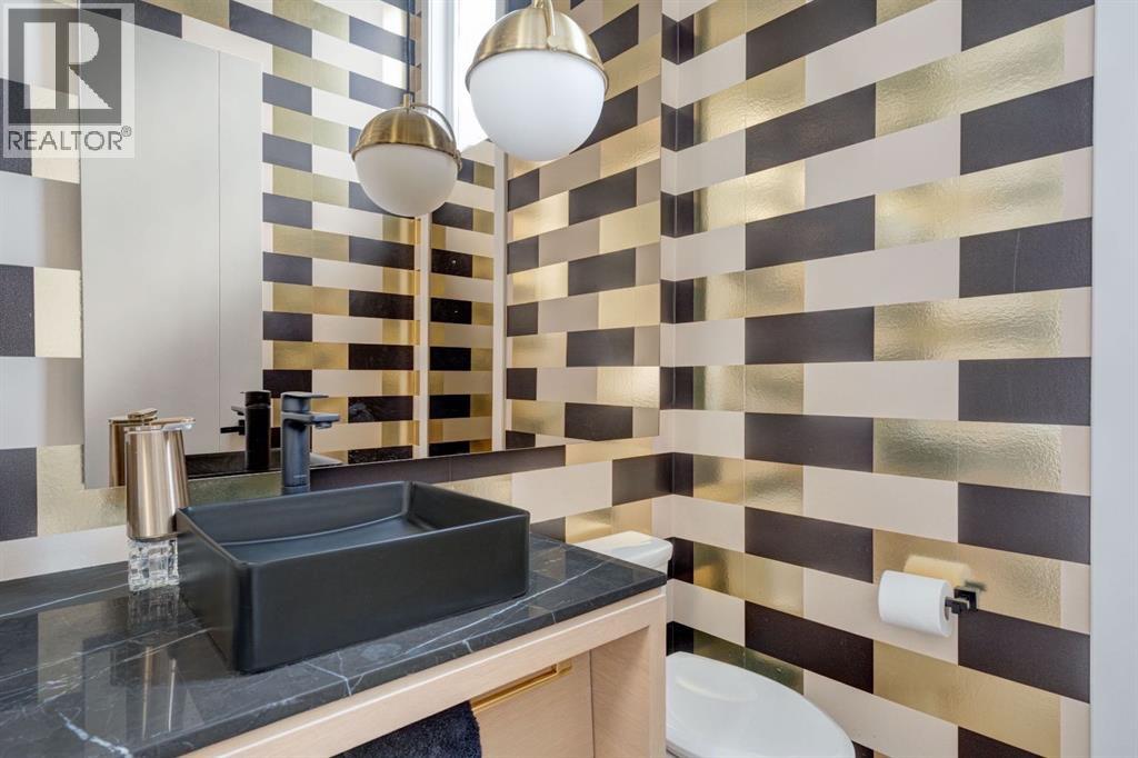 2616 17 Street Sw, Calgary, Alberta  T2T 4N1 - Photo 8 - A2294694