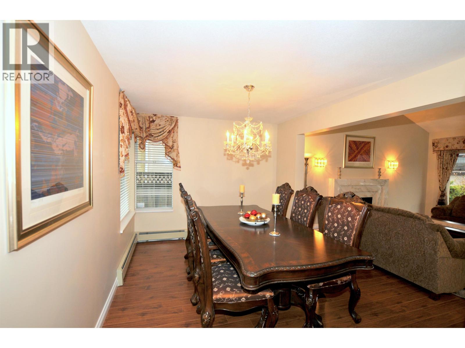 6823 Grant Place, Burnaby, British Columbia  V5B 4X4 - Photo 4 - R3102506