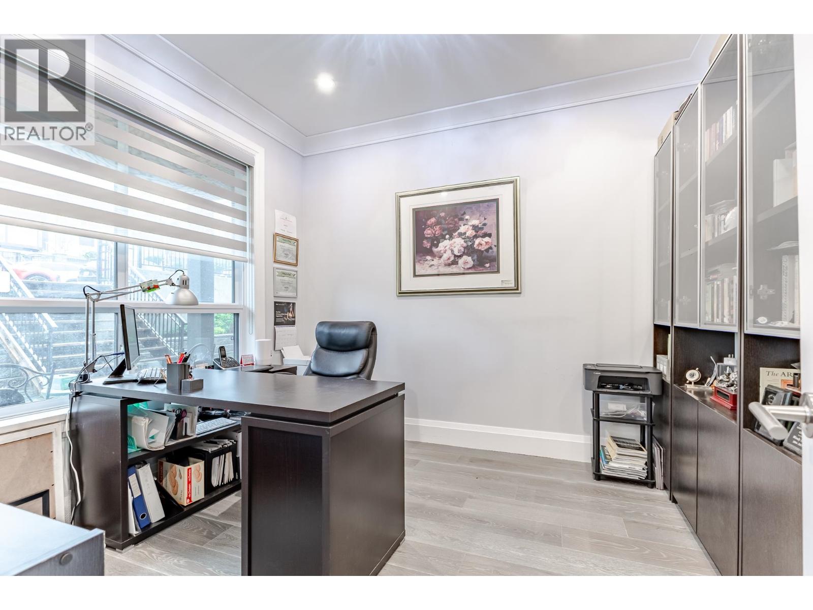 5710 Grant Street, Burnaby, British Columbia  V5B 2K4 - Photo 6 - R3102767