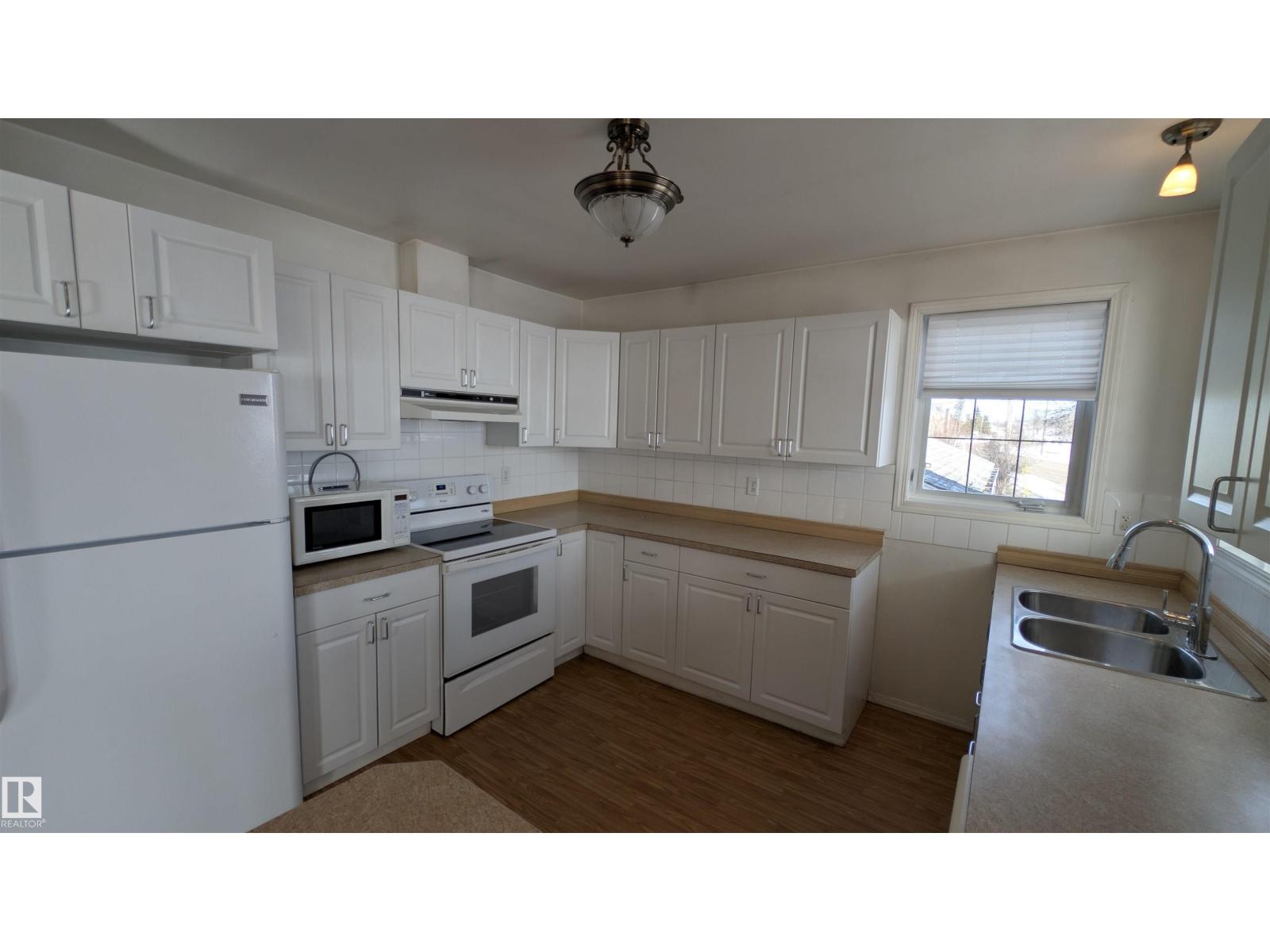 4901 52 St, Bonnyville Town, Alberta  T9N 1X7 - Photo 3 - E4478768