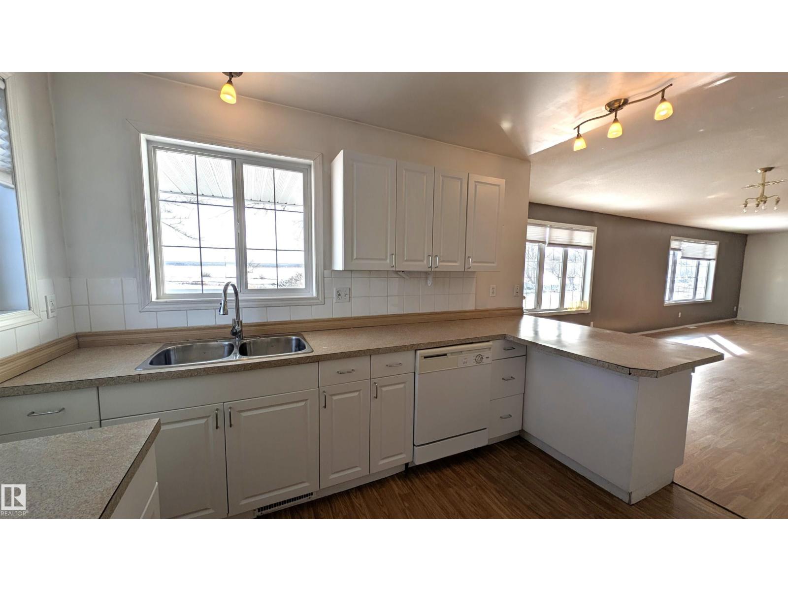 4901 52 St, Bonnyville Town, Alberta  T9N 1X7 - Photo 5 - E4478768