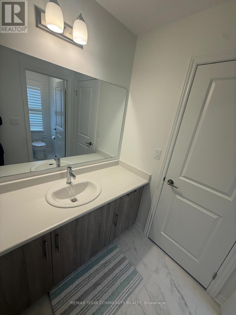 51 West Oak Trail, Barrie, Ontario  L9J 0K9 - Photo 8 - S12881698