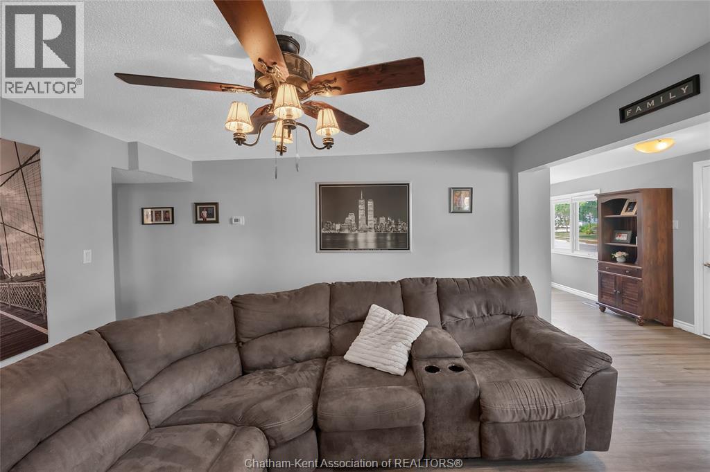 475 Broadway Street, Port Lambton, Ontario  N0P 2B0 - Photo 23 - 26005241