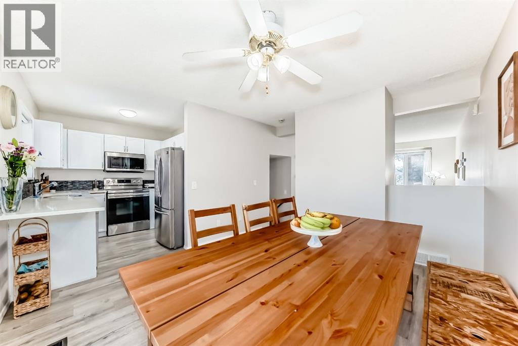 16196 Shawbrooke Road SW, Calgary, Alberta  T2Y 3C1 - Photo 5 - A2290733