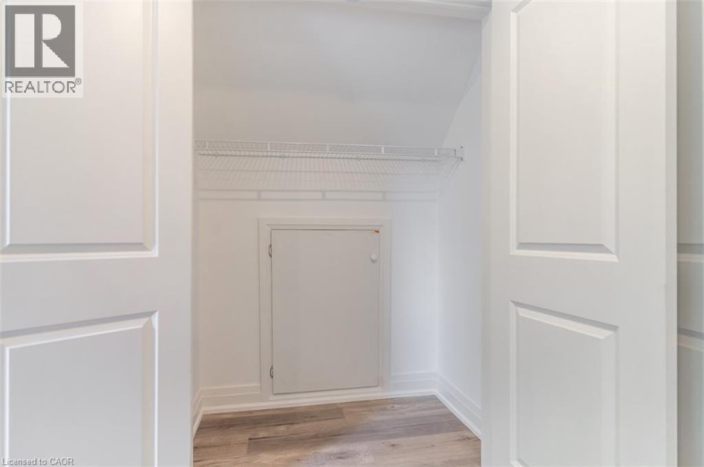 367 Hillside Avenue, Hamilton, Ontario  L8K 3L6 - Photo 19 - 40804654