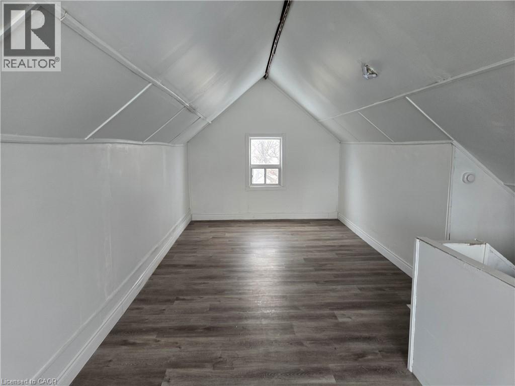 111 Park Row N, Hamilton, Ontario  L8H 4E5 - Photo 11 - 40806717