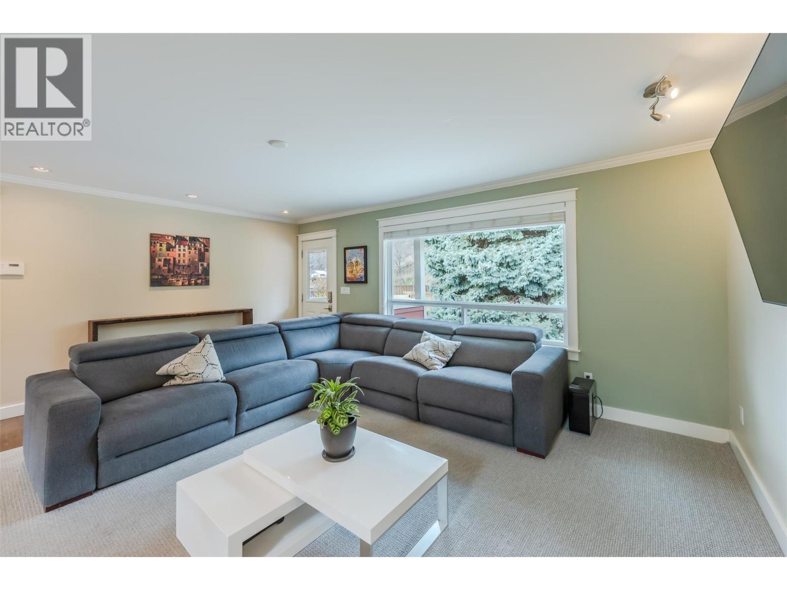 5545 Sawmill Road, Oliver, British Columbia  V0H 1T9 - Photo 17 - 10372056