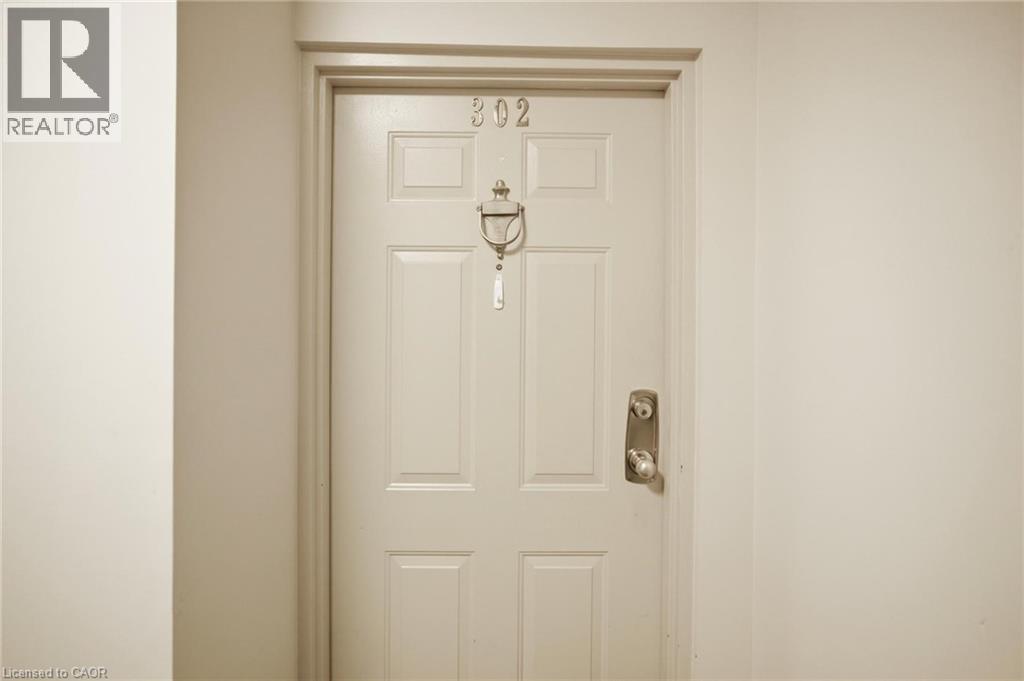 300 Keats Way Unit# 302, Waterloo, Ontario  N2L 6E6 - Photo 4 - 40814456