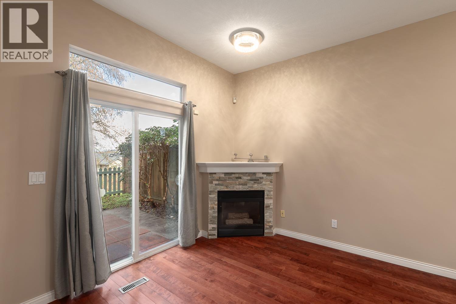 18 7465 Mulberry Place, Burnaby, British Columbia  V3N 5A1 - Photo 6 - R3081234