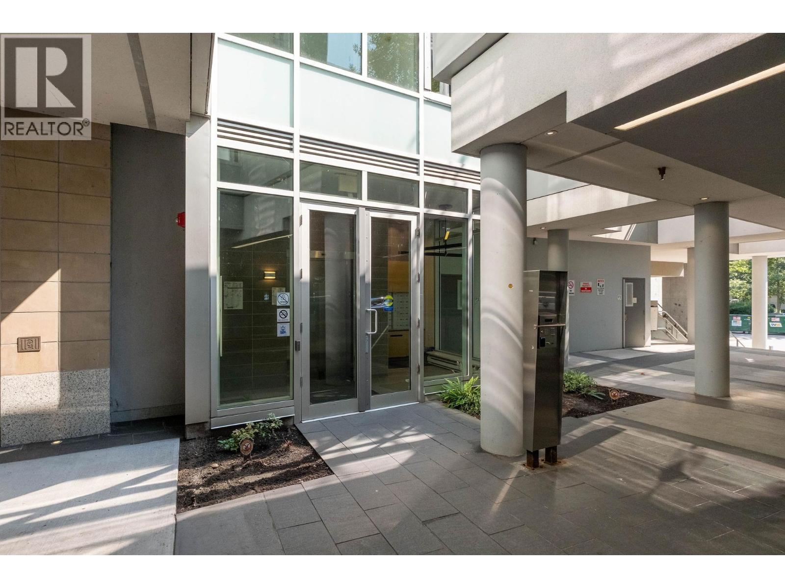 404 1061 Marine Drive, North Vancouver, British Columbia V7P 1S6 - Photo 38 - R3099071