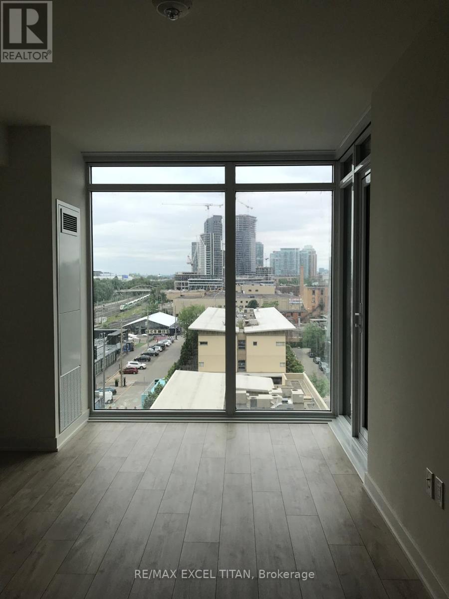 614w - 27 Bathurst Street S, Toronto, Ontario  M5V 0R1 - Photo 6 - C12912736