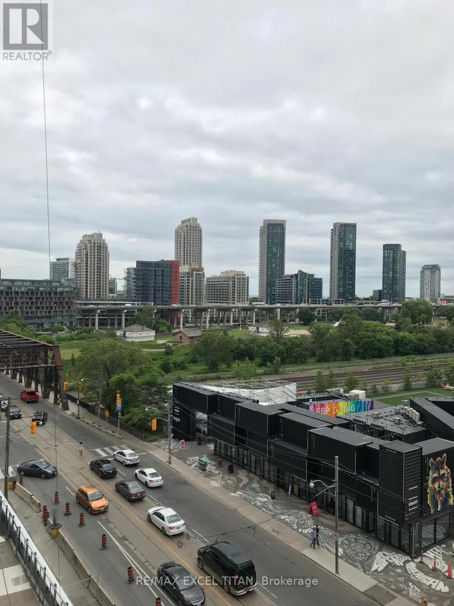 614w - 27 Bathurst Street S, Toronto, Ontario  M5V 0R1 - Photo 7 - C12912736