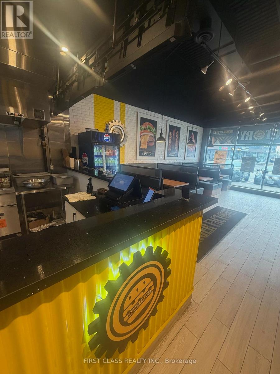 103 - 1639 Durham Hwy 2 Highway, Clarington, Ontario  L1E 2R6 - Photo 11 - E12912724