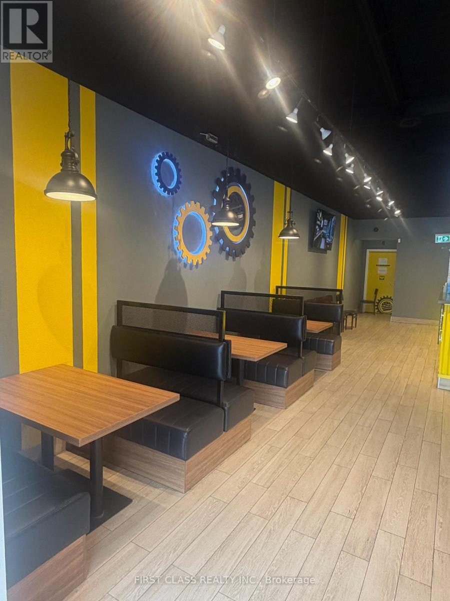 103 - 1639 Durham Hwy 2 Highway, Clarington, Ontario  L1E 2R6 - Photo 5 - E12912724