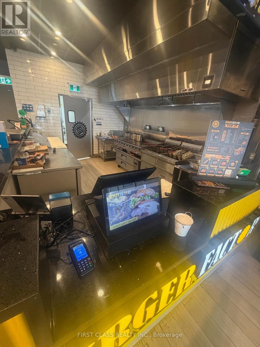 103 - 1639 Durham Hwy 2 Highway, Clarington, Ontario  L1E 2R6 - Photo 9 - E12912724