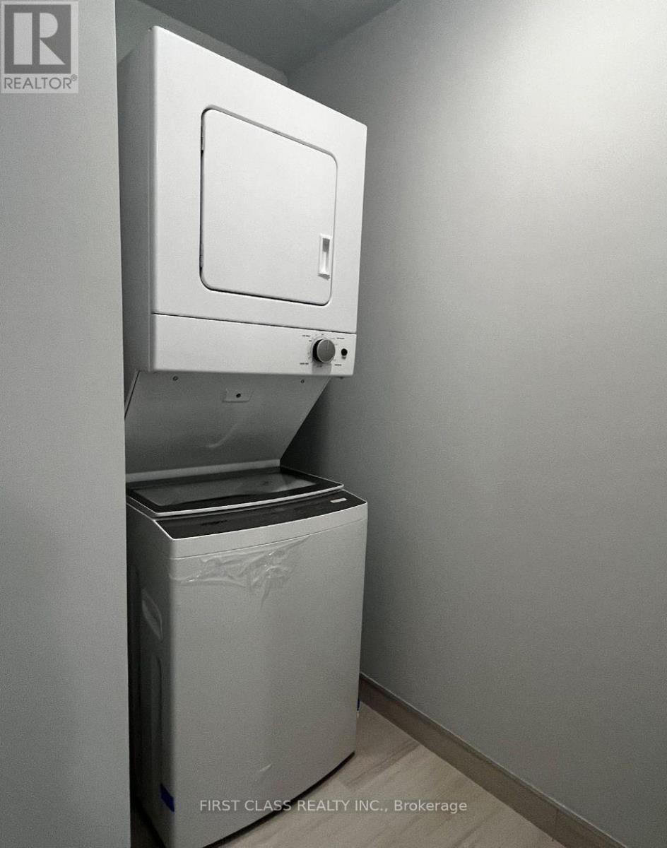 1813 - 2920 Highway 7, Vaughan, Ontario  L4K 0P4 - Photo 8 - N12912752