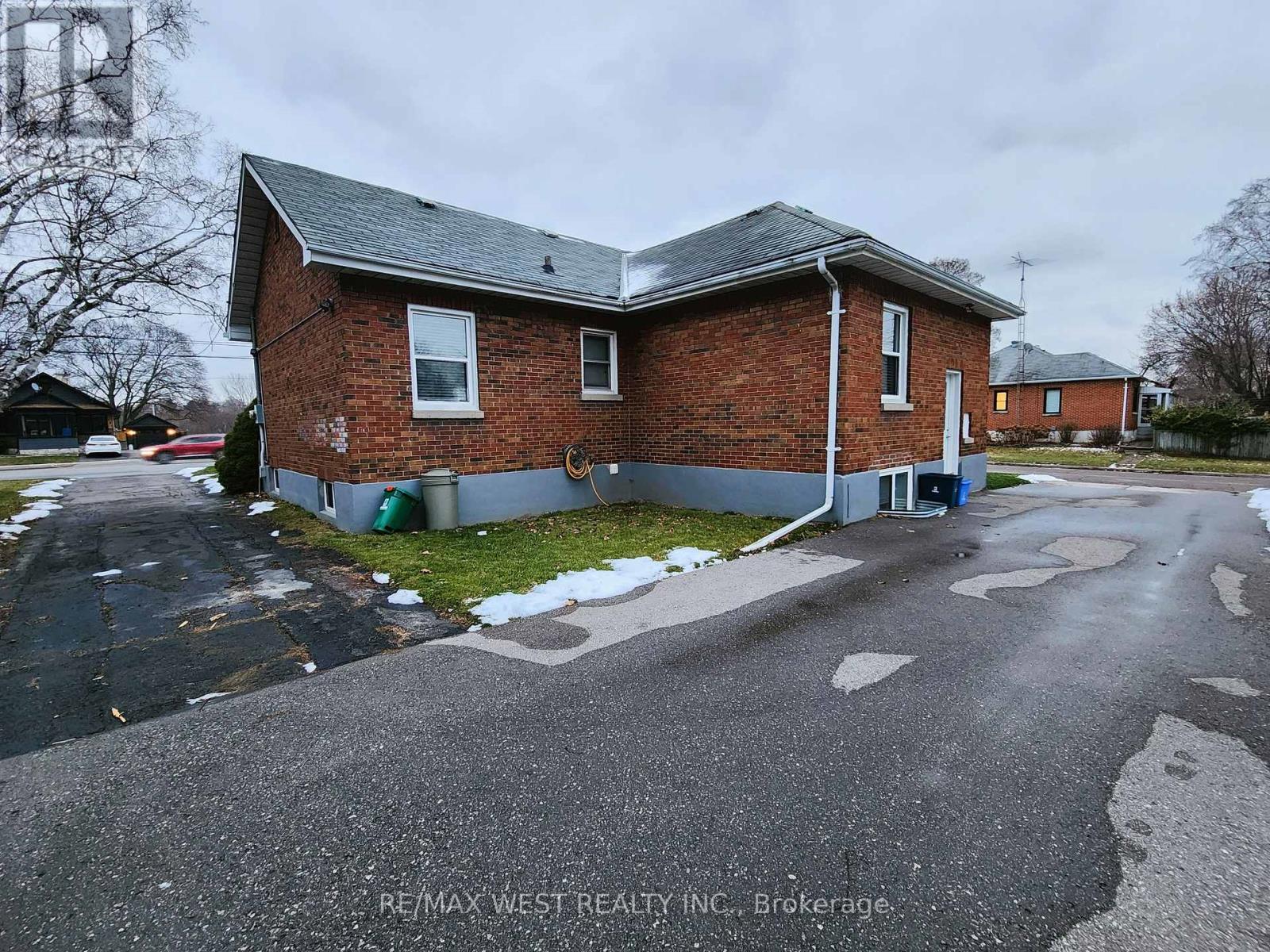 Main - 134 Harmony Road S, Oshawa, Ontario  L1H 6T3 - Photo 18 - E12912308