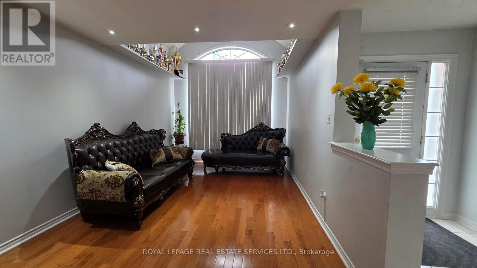 29 Flycatcher Avenue, Toronto, Ontario  M1X 1Z2 - Photo 2 - E12881518